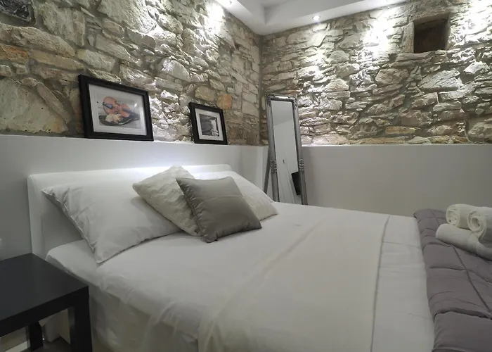 Captain Emo Apartmán Pula
